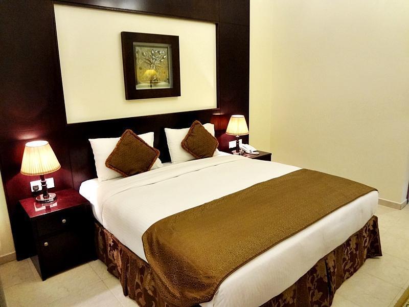 דובאי Arabian Dreams Hotel Apartments מראה חיצוני תמונה