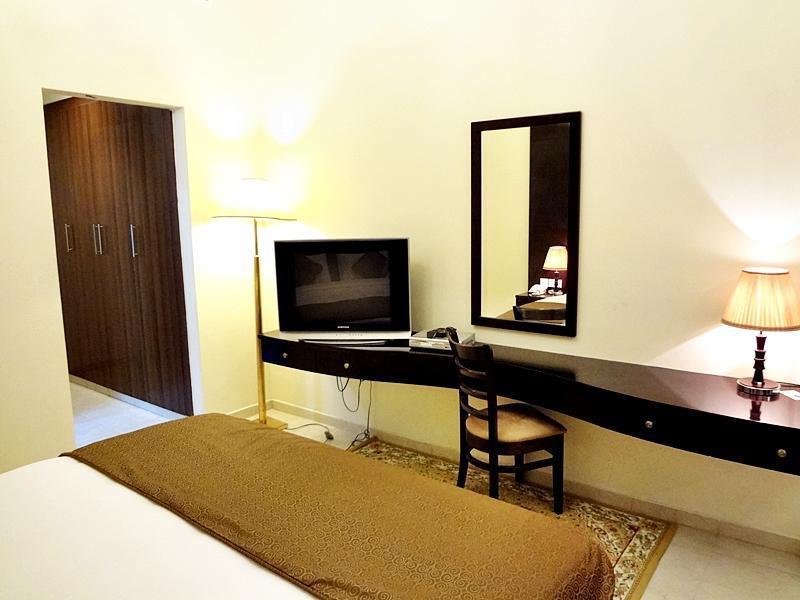 דובאי Arabian Dreams Hotel Apartments מראה חיצוני תמונה